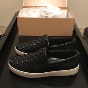 Michael Kors Keaton Slip On Size 9